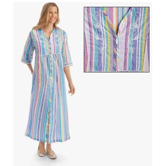 Collections Etc Pastel Striped Lounger with Full Zip Front and 3/4" Long Sleeves - Picture 2 of 13